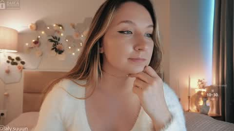 Alyson or just Aly   online show from 14, 4, 2026