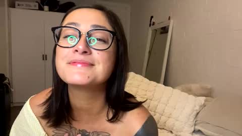 saylamoon online show from 30, 1, 2025