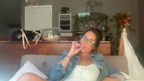 Snapshot of sayplsgdgrl chatting on 11, 5, 2026 Good Girls Say Please...and Thank You online show from 11, 5, 2026