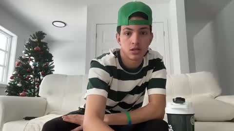 sbouchikh03 online show from 6, 1, 2026