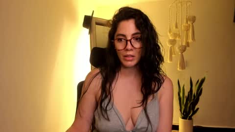 Venus online show from 2, 3, 2025