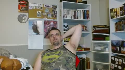 Snapshot of scarecrow2wm chatting on 22, 2, 2025 Kent Clark online show from 22, 2, 2025