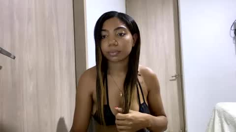 scarle222421 online show from 5, 12, 2024