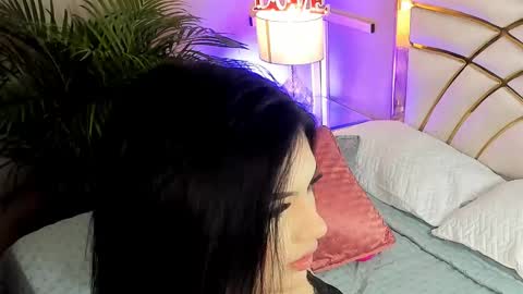 scarlet hill online show from 22, 1, 2025