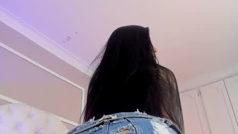 scarlet hill online show from 30, 1, 2025