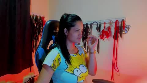 scarlet taylor kennedy online show from 25, 10, 2025