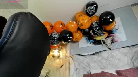 Scarlet online show from 25, 10, 2025