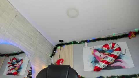 Scarlet online show from 20, 12, 2025