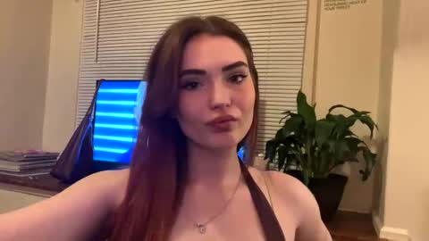 Snapshot of scarletbean chatting on 20, 1, 2025 scarletbean online show from 20, 1, 2025