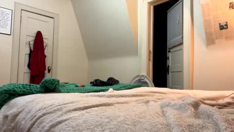 Snapshot of scarletbean chatting on 22, 2, 2025 scarletbean online show from 22, 2, 2025