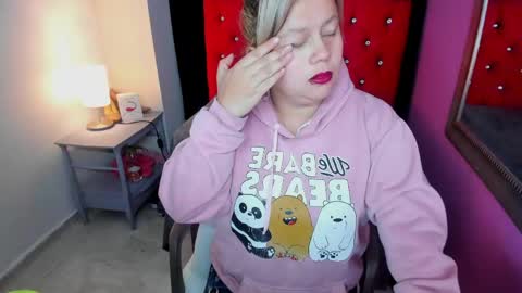 ScarletBigTitties online show from 8, 5, 2026