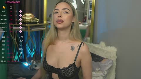 Scarlet online show from 21, 1, 2025