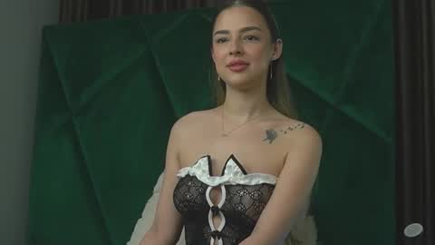 Scarlet online show from 25, 10, 2025