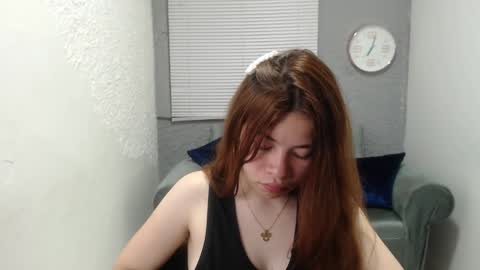 Snapshot of scarlethsexy69 chatting on 19, 11, 2025 scarlethsexy69 online show from 19, 11, 2025