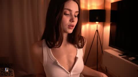 Scarlet online show from 12, 1, 2025