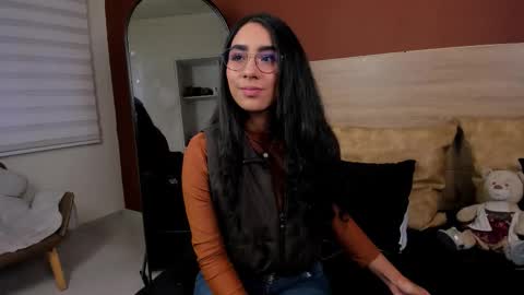 Scarlett  online show from 8, 3, 2026