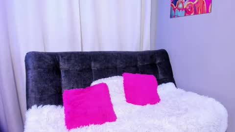 Snapshot of scarlett__durand chatting on 9, 10, 2025 scarlett__durand online show from 9, 10, 2025