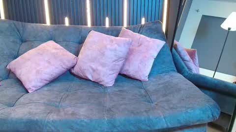 scarlett_aviebby online show from 8, 1, 2026