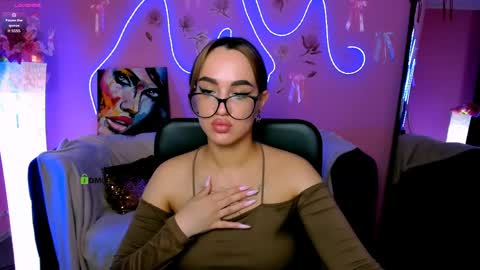 Scarlett online show from 27, 4, 2026