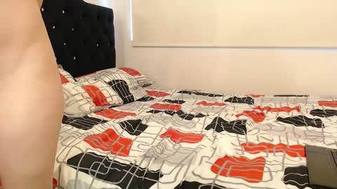 Scarlett and Jazmin online show from 30, 1, 2025