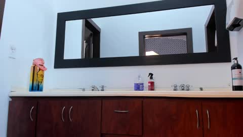 Scarlett online show from 5, 2, 2025