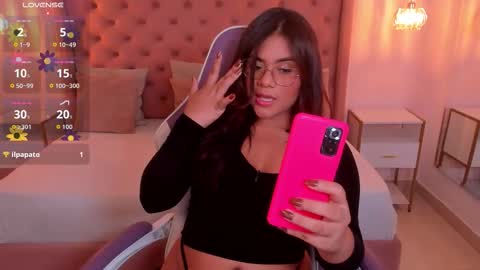 Snapshot of scarlett_rouss_ chatting on 3, 10, 2025 Scarlett online show from 3, 10, 2025