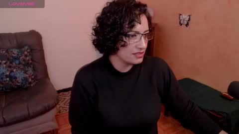 Scarlett sax online show from 7, 2, 2025