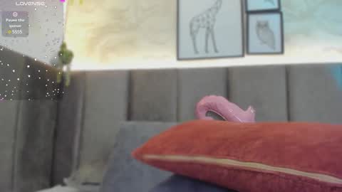 Scarlett online show from 19, 2, 2025