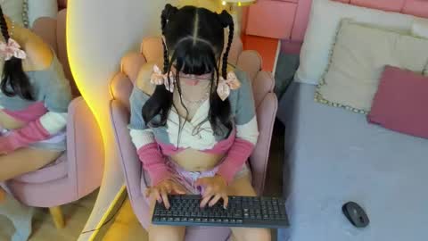 scarlett_vixen7 online show from 14, 11, 2025