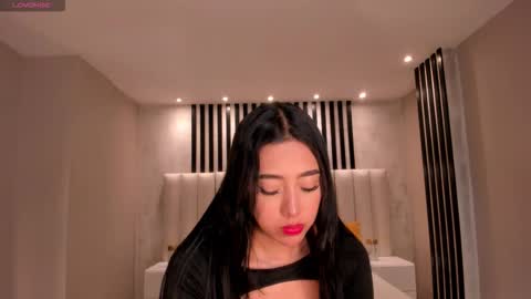 Sacrlett Blaze online show from 26, 3, 2026