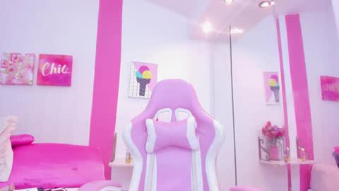 Scarlette  online show from 26, 2, 2025