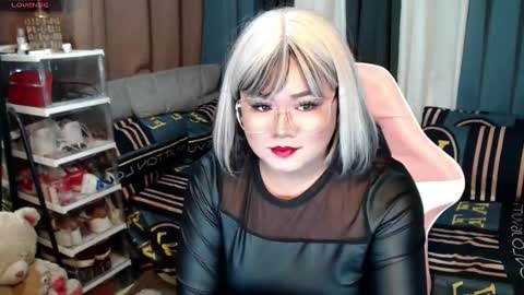 scarlette online show from 17, 1, 2025