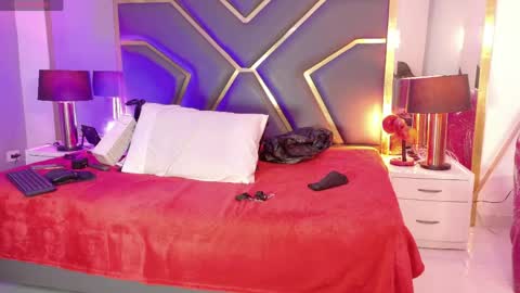 Scarlett Hot online show from 9, 4, 2026