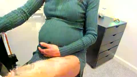 scarlettjennerr online show from 23, 4, 2026