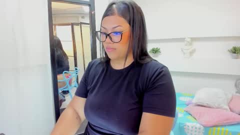 scarlettlee8 online show from 1, 11, 2025