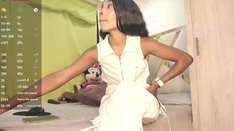 scarlett  online show from 19, 7, 2026