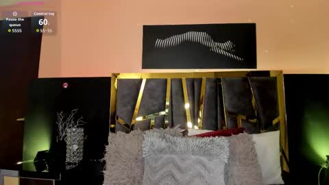 scarlettorres online show from 5, 3, 2026