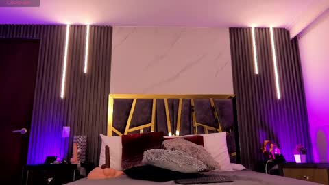 scarlettorres online show from 15, 4, 2026