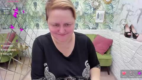 Scarlett online show from 3, 2, 2025