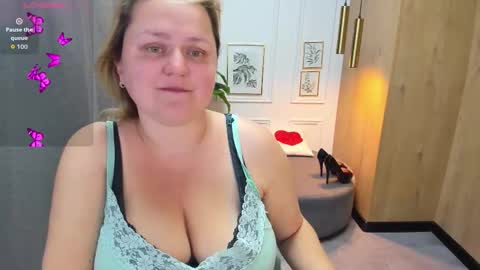 Scarlett online show from 15, 9, 2025