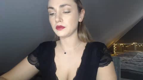 ScarlettxBlonde online show from 1, 6, 2026