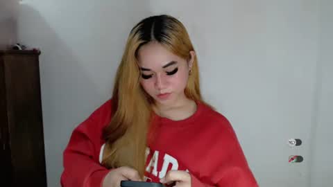 scarletvamp online show from 23, 9, 2025