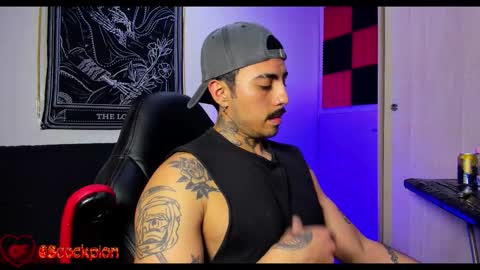 Alejandro help me to reach 200 thumps up online show from 18, 12, 2025