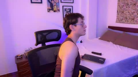 Snapshot of scoobysnack_ chatting on 29, 3, 2026 ScoobySnack online show from 29, 3, 2026