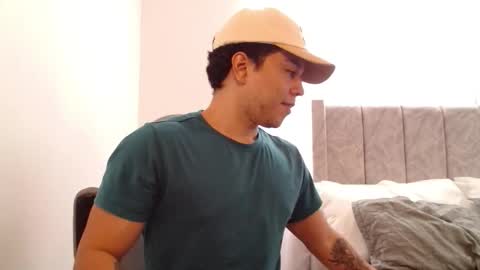 Twitter Scott brasher1 Instagram Camiloestuardo2 online show from 12, 10, 2025