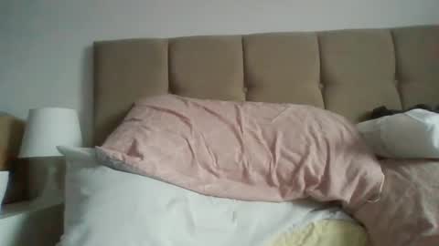 scottish daddy online show from 6, 1, 2025