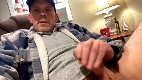 scottj603603 online show from 15, 12, 2025