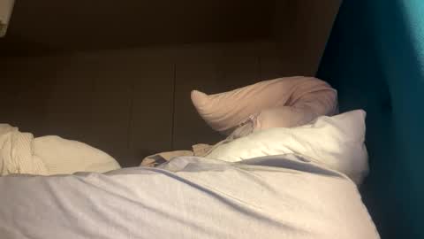 Snapshot of scottric chatting on 14, 9, 2025 SexyDaddy online show from 14, 9, 2025