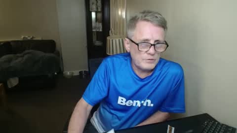 Snapshot of scottsman63 chatting on 23, 10, 2025 Cum and say hello online show from 23, 10, 2025