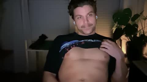 Snapshot of scottybeam chatting on 2, 1, 2025 Scotty online show from 2, 1, 2025